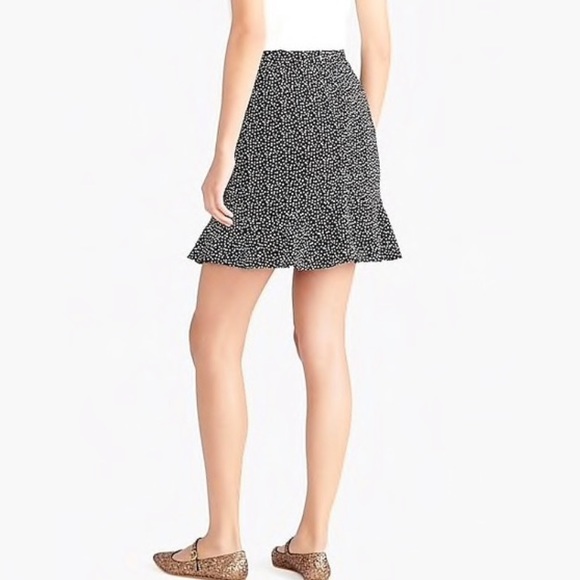 🔖New 2 J. CREW STAR Printed Skirt Black White - Picture 3 of 8